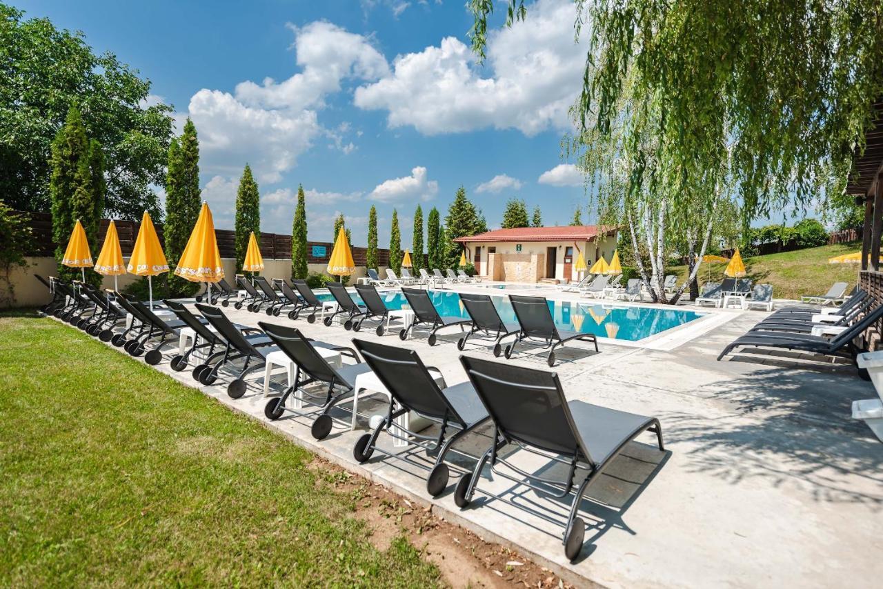 La Mesteceni & Loc Cu Stari De Bine, Spa Adult Only Sălicea Exterior foto